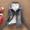 ChaquetasChaqueta corta de denim de moda con cuello de piel desmontable